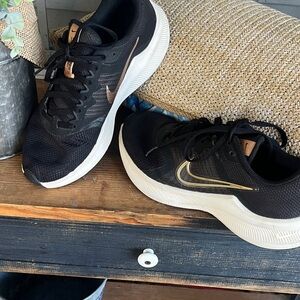 Nike Black and Gold Downshifter Shoes